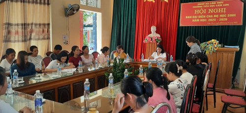 họp bch hội CM học sinh to&agrave;n trường.jpg