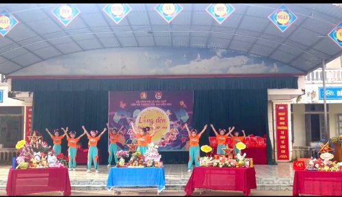 Ảnh tiết mục văn nghệ tết trung thu.jpg