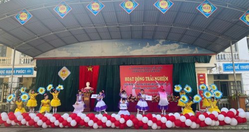 ảnh văn nghệ.jpg