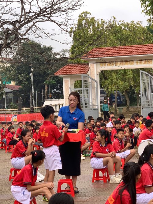 qu&agrave; cho phần thi t&igrave;m hiều 26.3.jpg